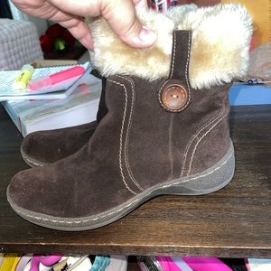 Brown suede furry ankle boots